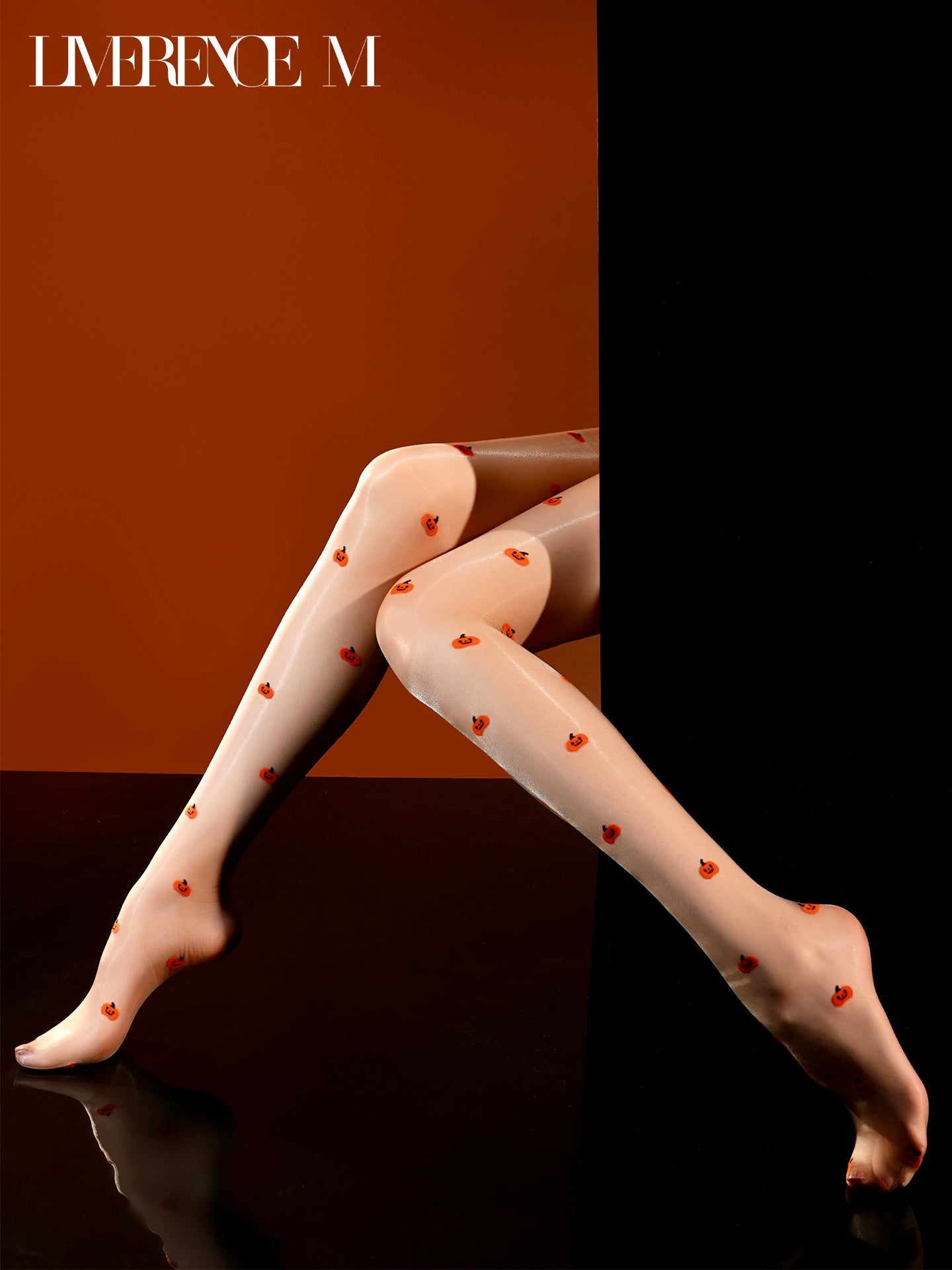 "Pumpkin" 8D Halloween Limited Edition Women's Shiny Satin Tights, Pumpkin Print, Seamless, Thin