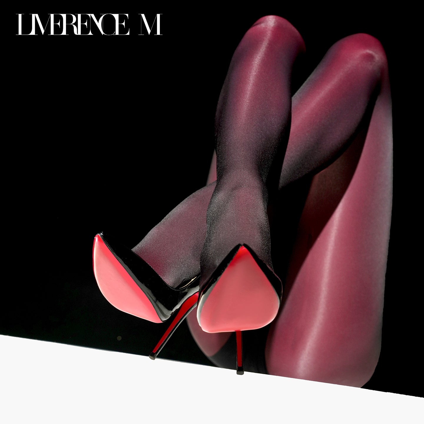 「Gem」150D 光沢ストッキング うるツヤ なめらか 高弾力 ブラック×カラーグロウ