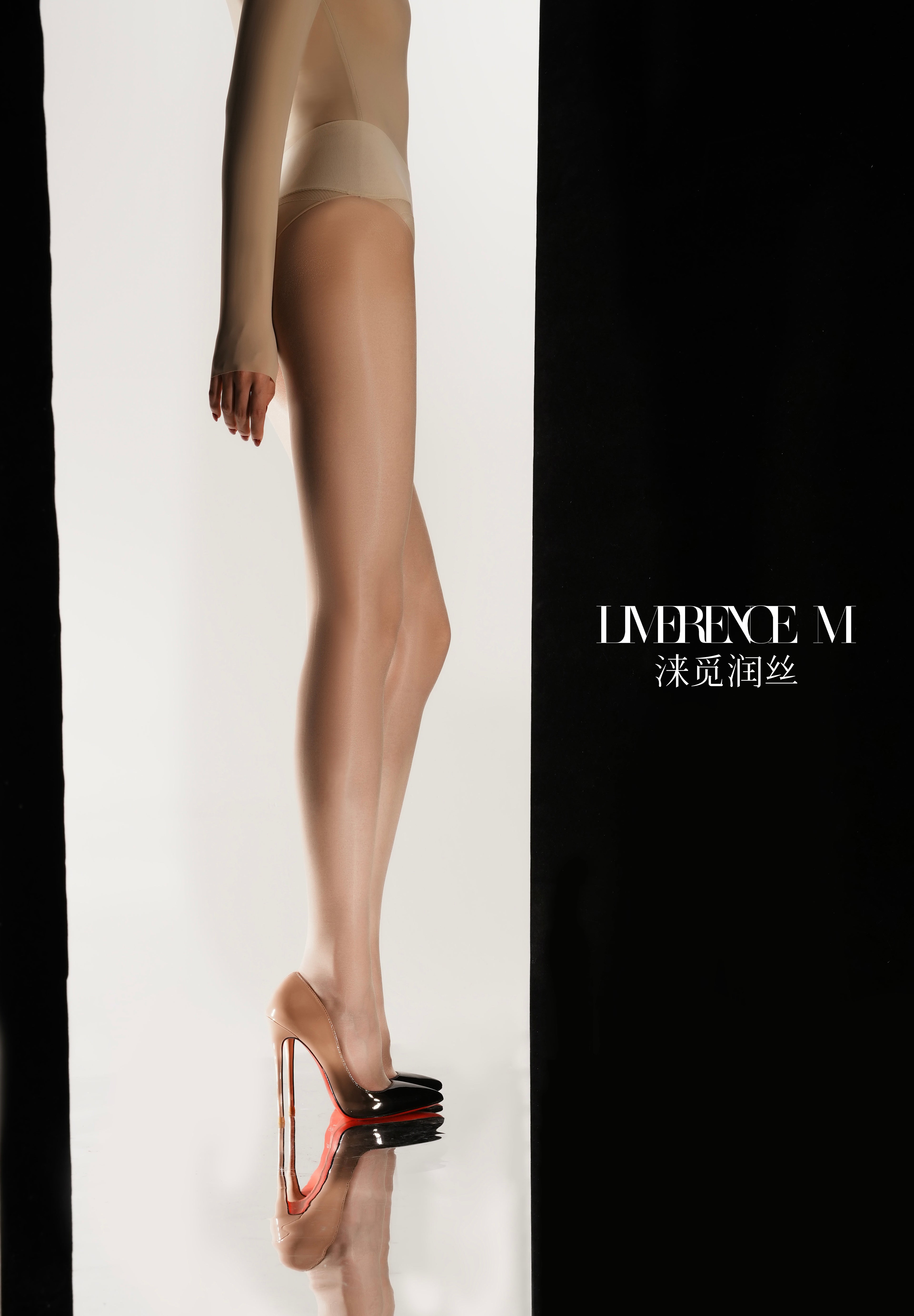 「Hikari」10D 光沢ストッキング 透け感 美脚 セクシー 光沢