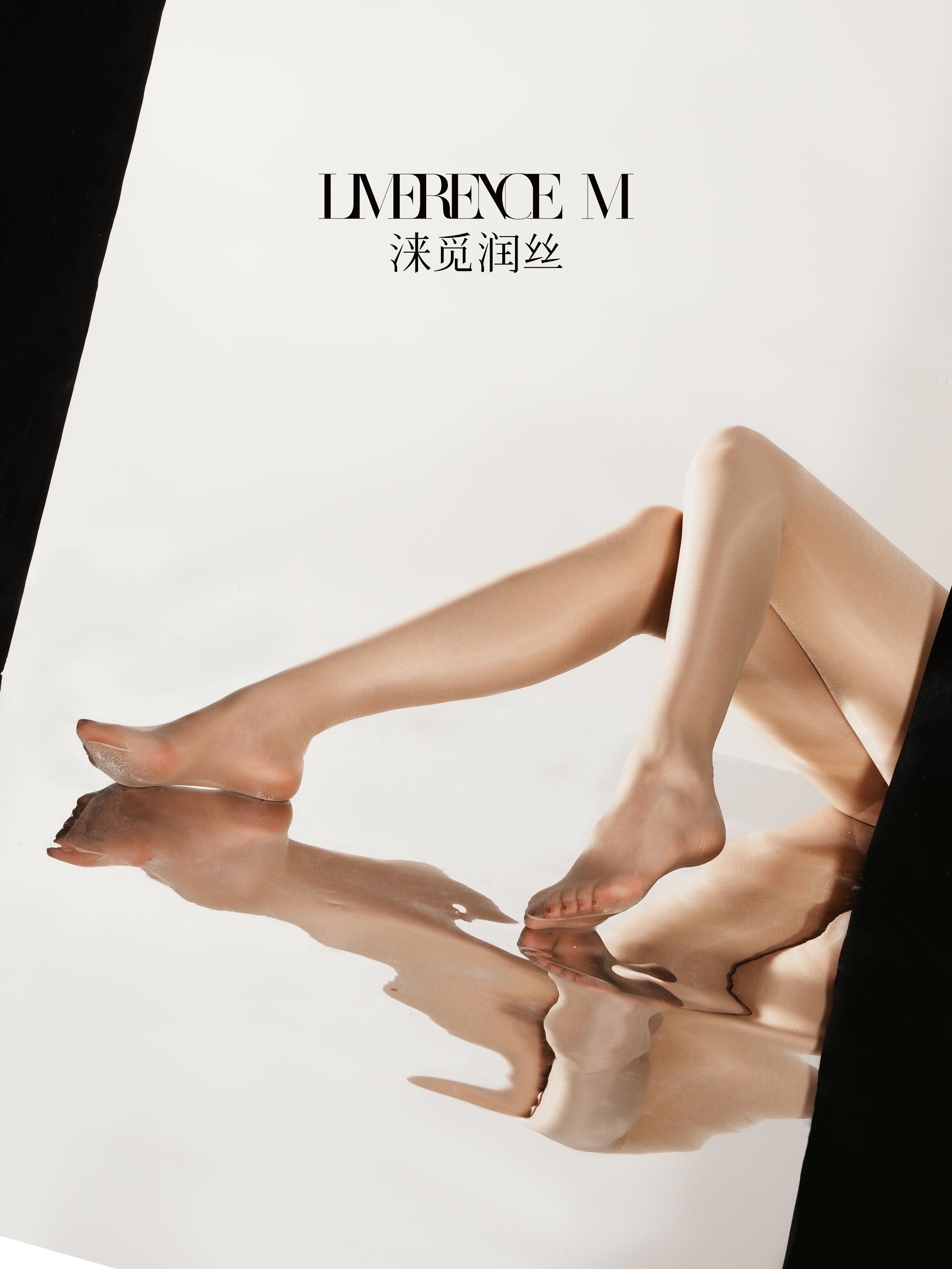 「Hikari」10D 光沢ストッキング 透け感 美脚 セクシー 光沢